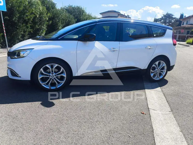 2017 Renault Grand Scenic