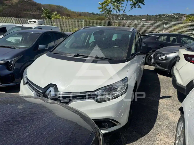 2017 Renault Grand Scenic