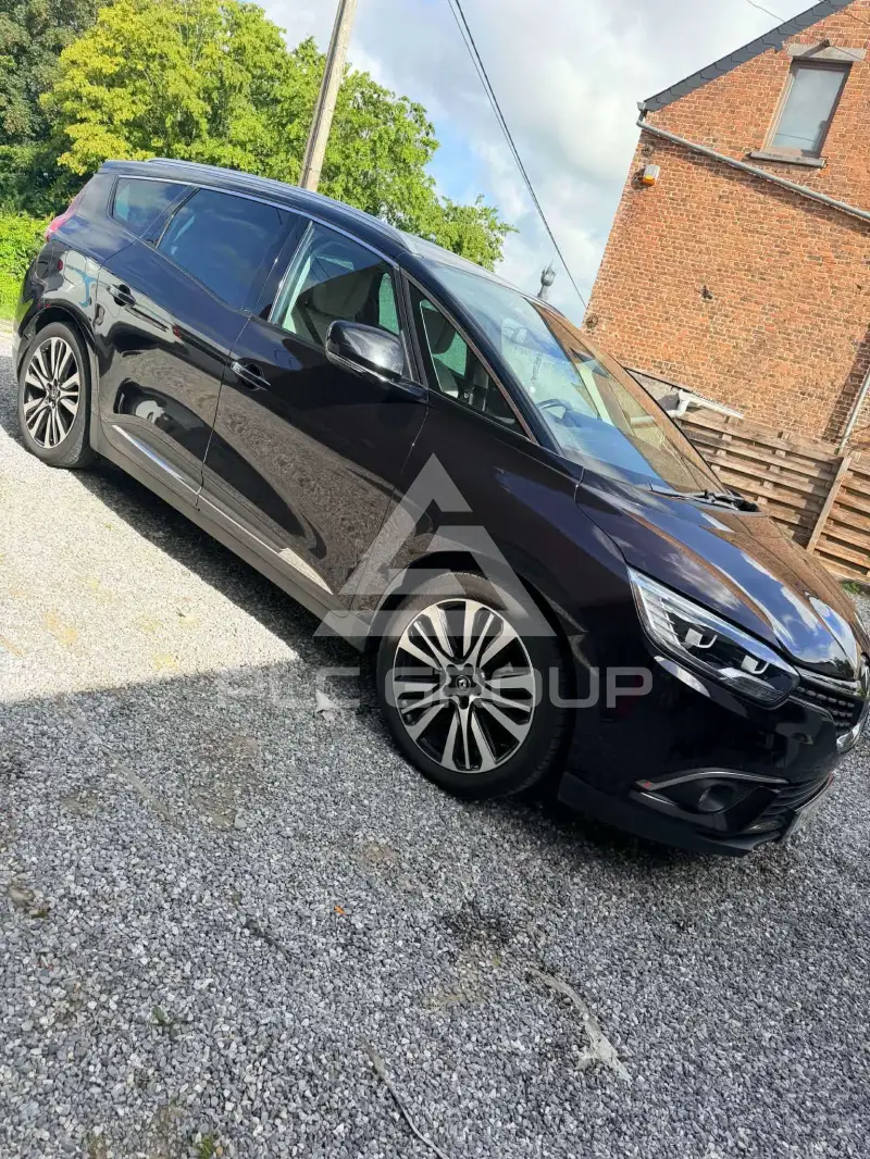 2017 Renault Grand Scenic