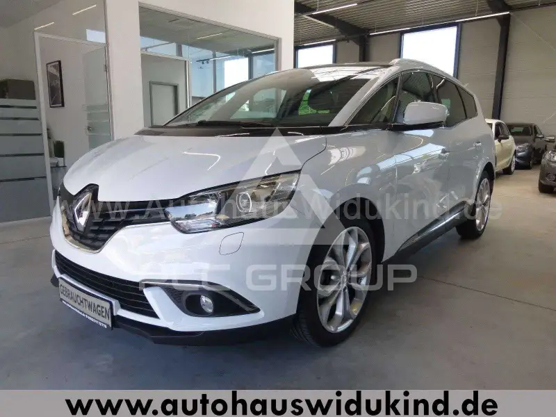 2017 Renault Grand Scenic
