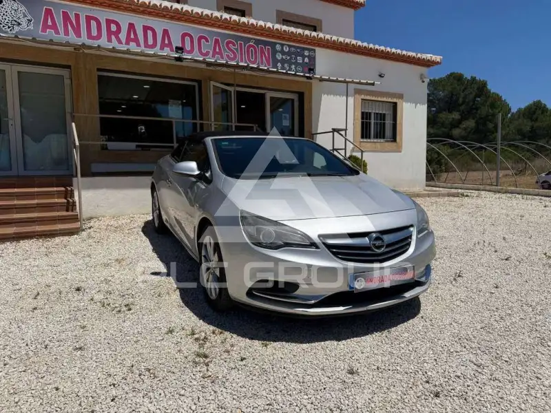 2017 Opel Unknown