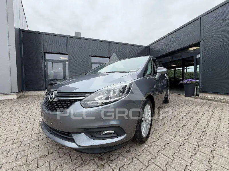 2017 Opel ZAFIRA