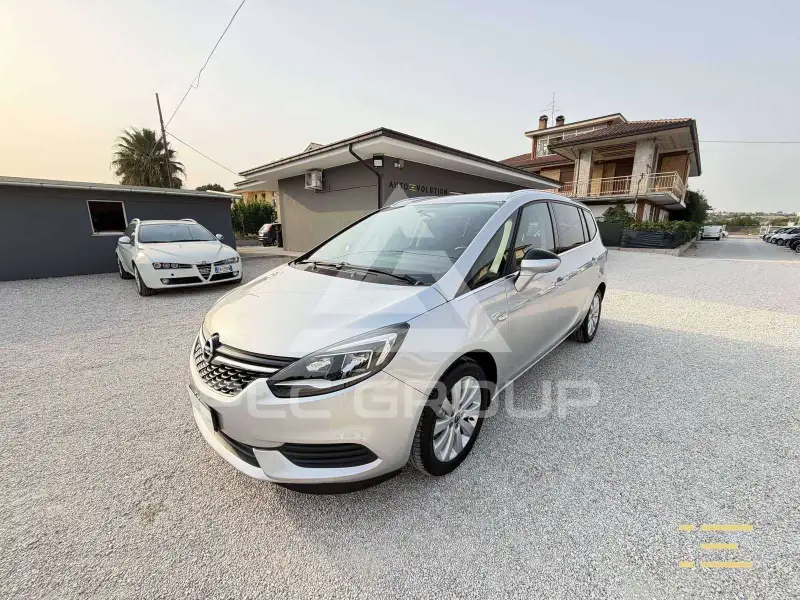 2017 Opel ZAFIRA