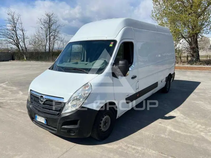 2017 Opel Movano