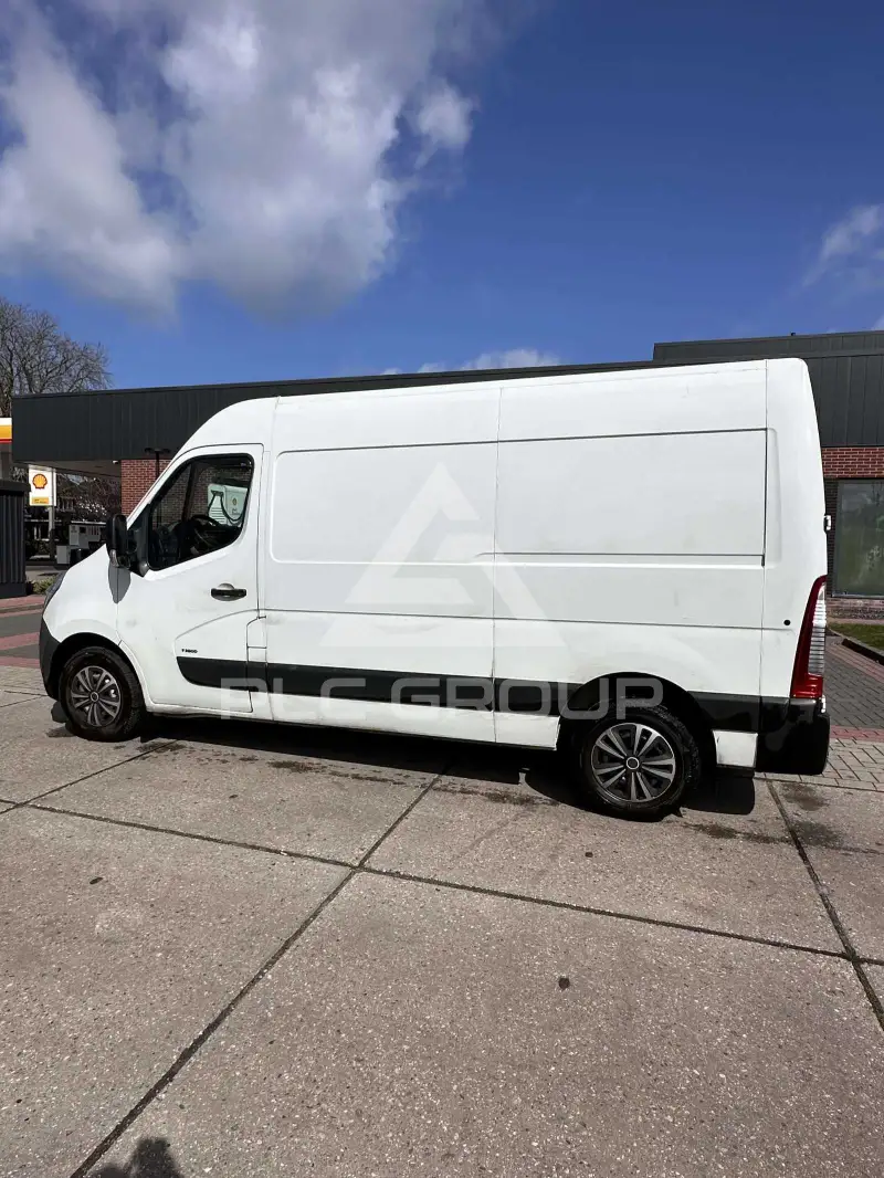 2017 Opel Movano