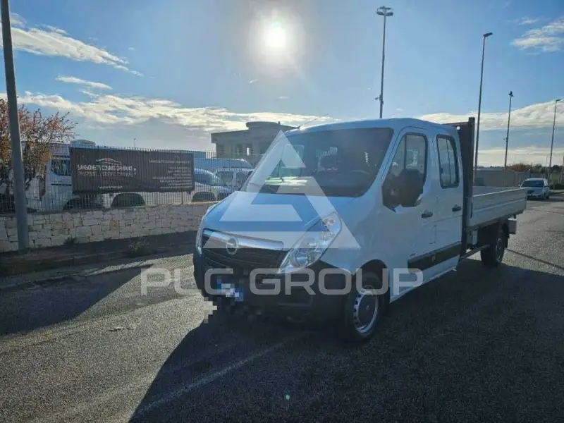 2017 Opel Movano