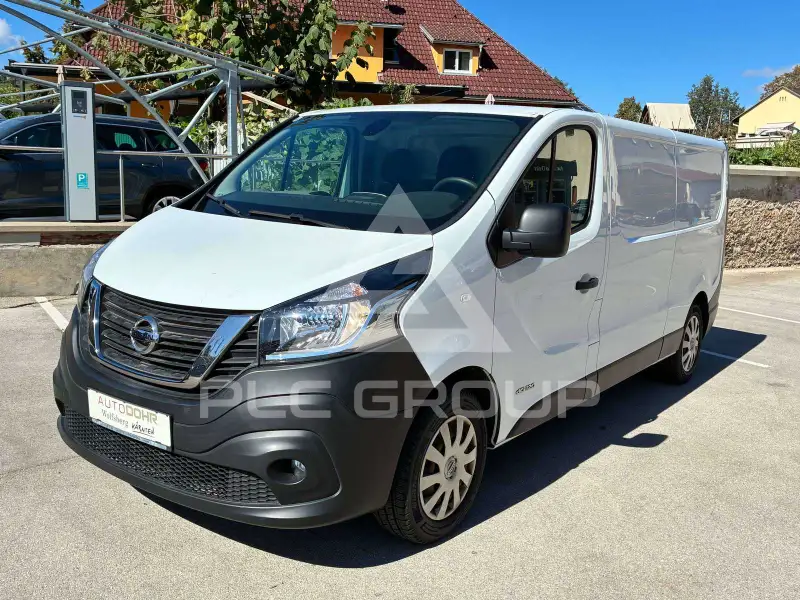 2018 Nissan NV 300