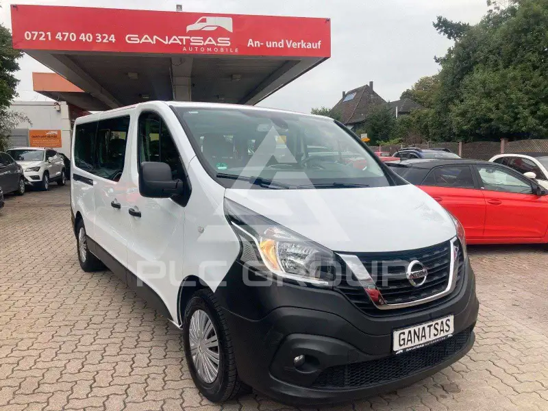2018 Nissan NV 300