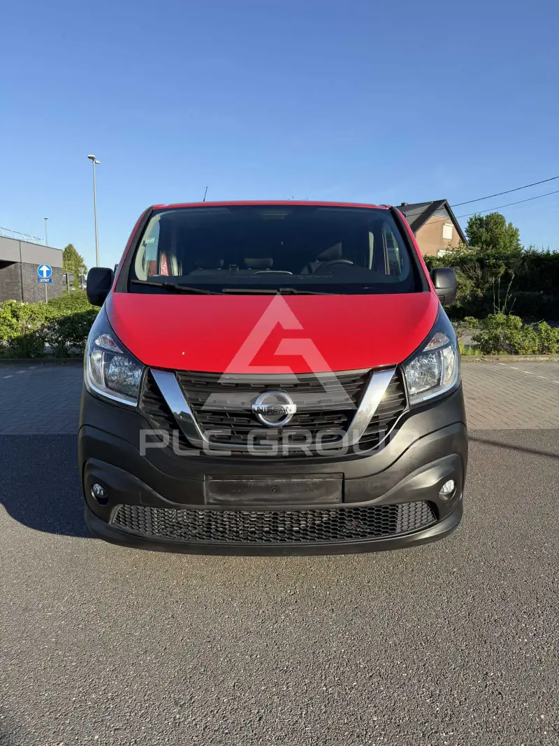 2018 Nissan NV 300