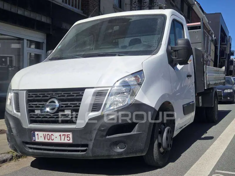 2018 Nissan NV 400