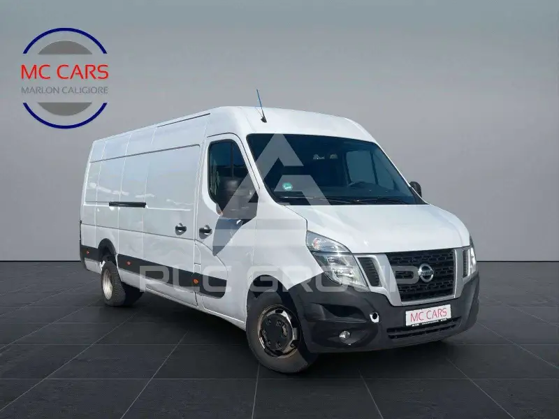 2018 Nissan NV 400
