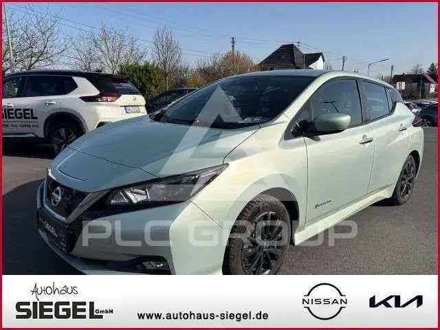 2018 Nissan LEAF