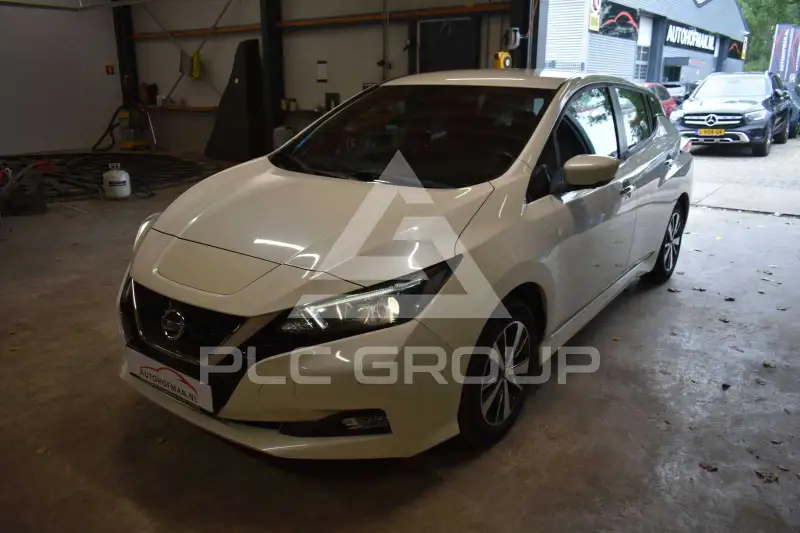 2018 Nissan LEAF