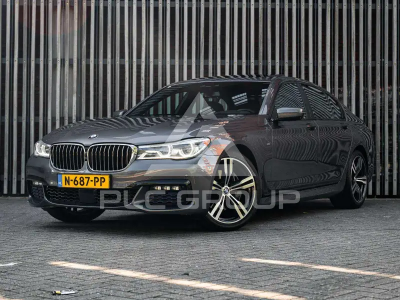2018 BMW 740