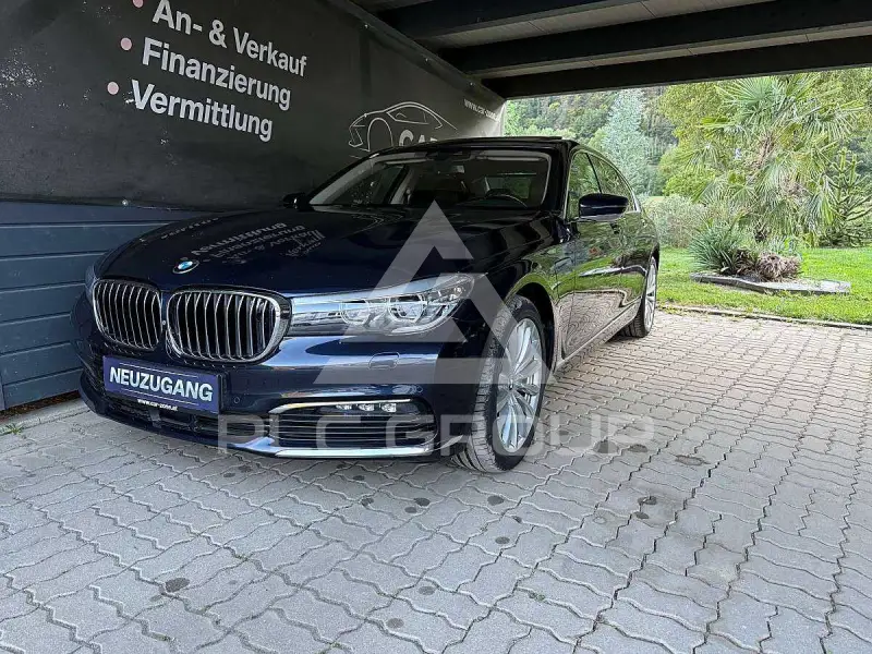 2018 BMW 740