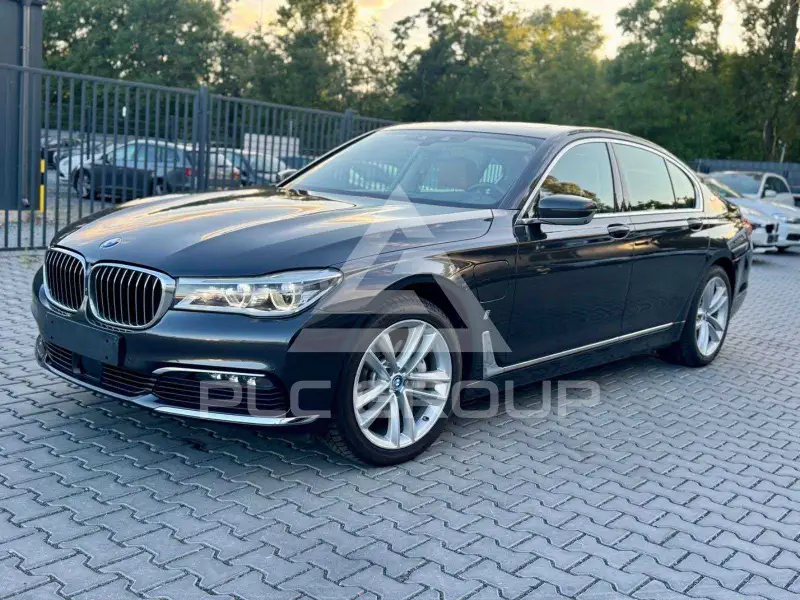 2018 BMW 740