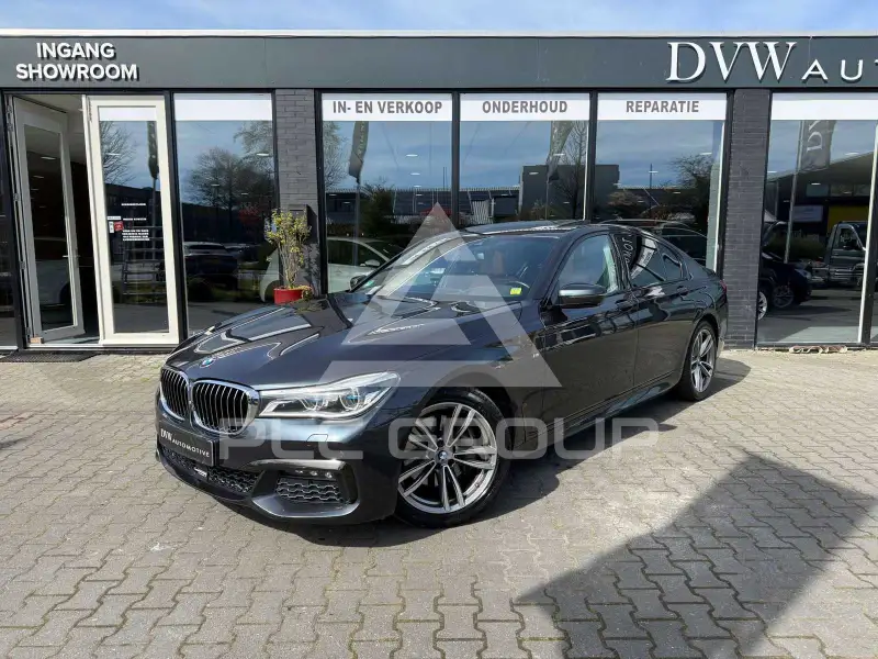 2018 BMW 740