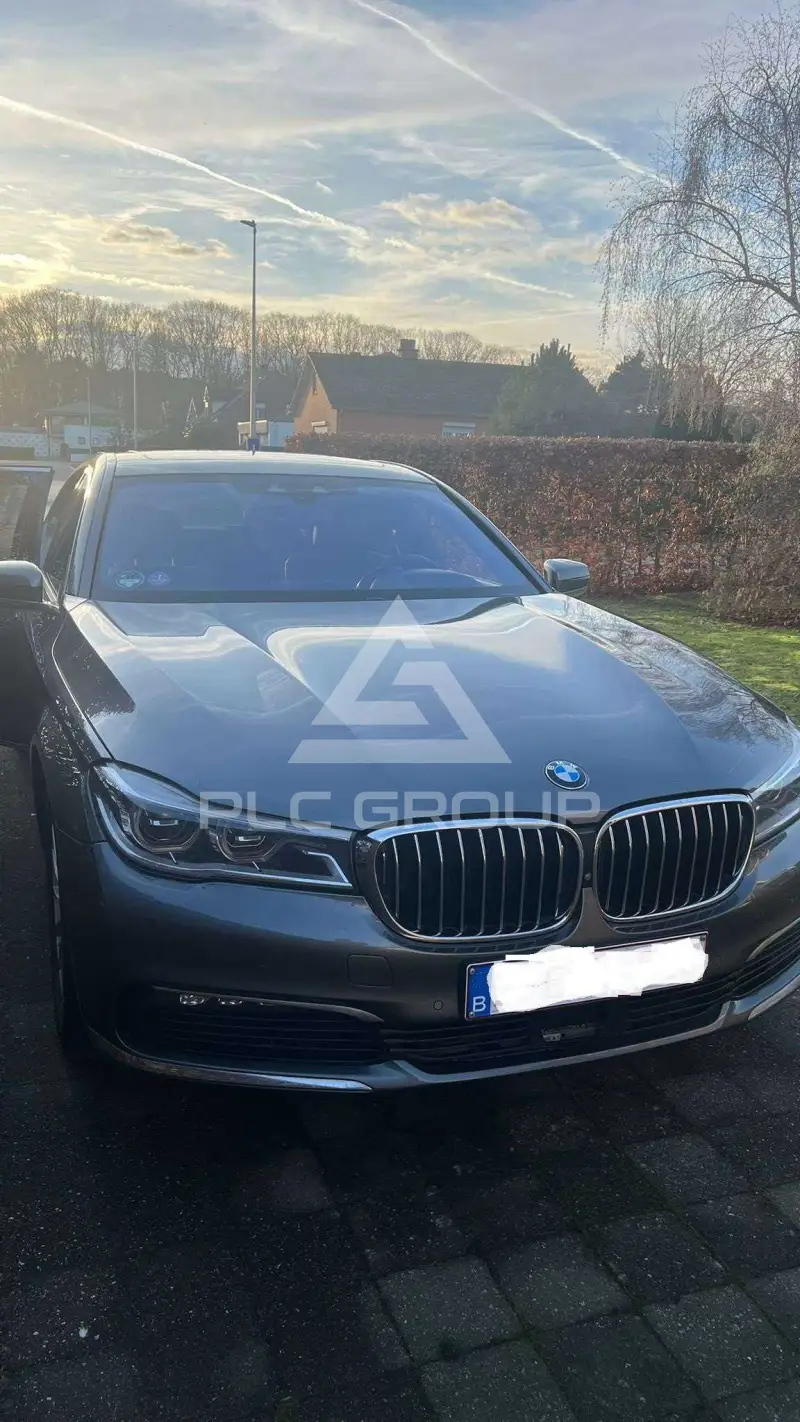 2018 BMW 740