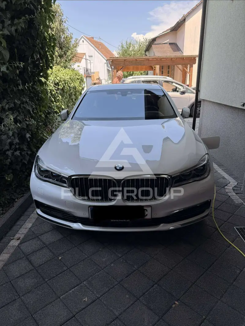 2018 BMW 740