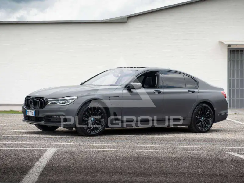 2018 BMW 740