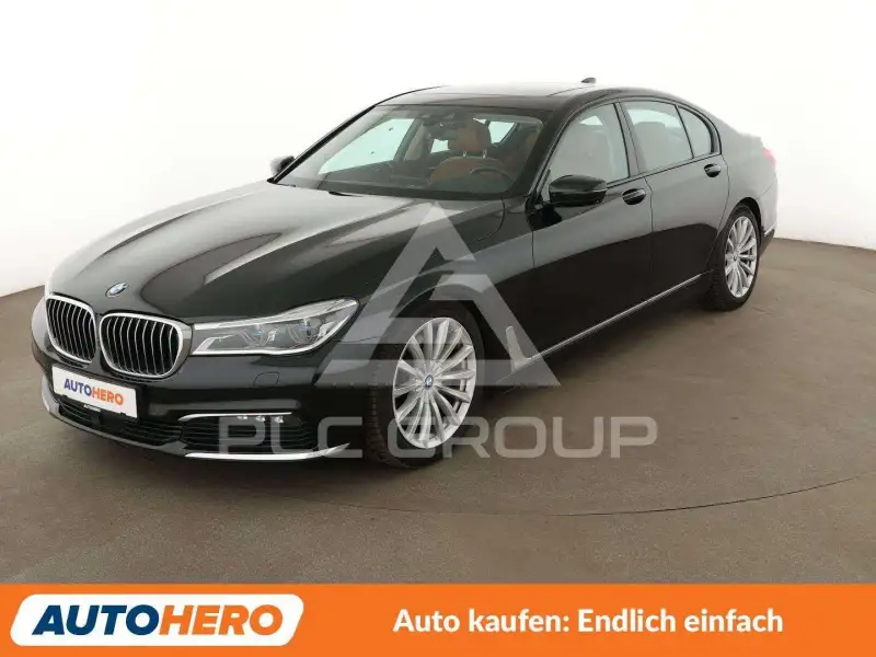2018 BMW 740