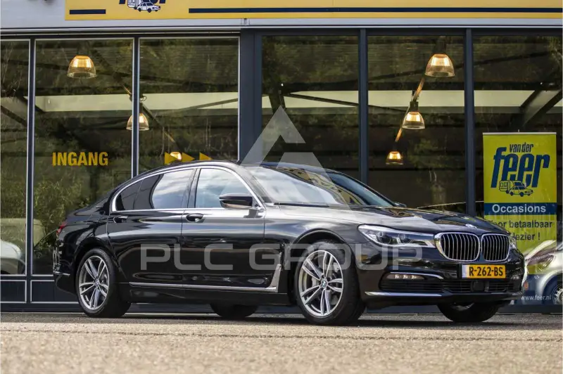 2018 BMW 740