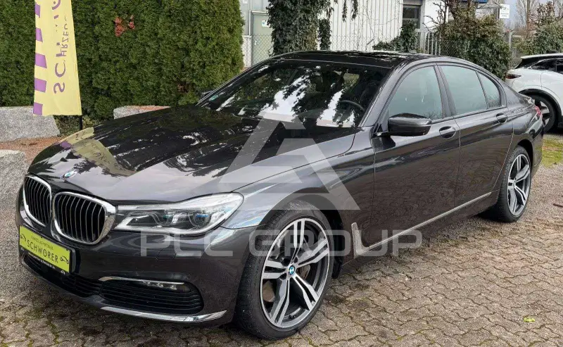 2018 BMW 750