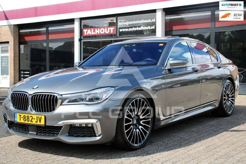2018 BMW 750