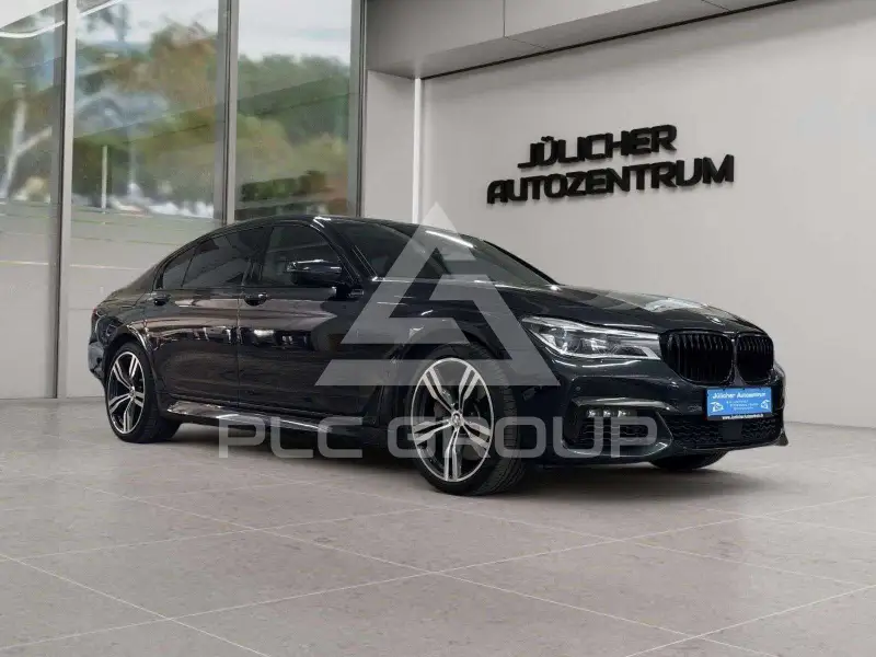 2018 BMW 750