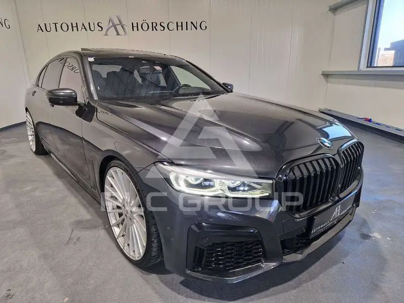 2018 BMW 750