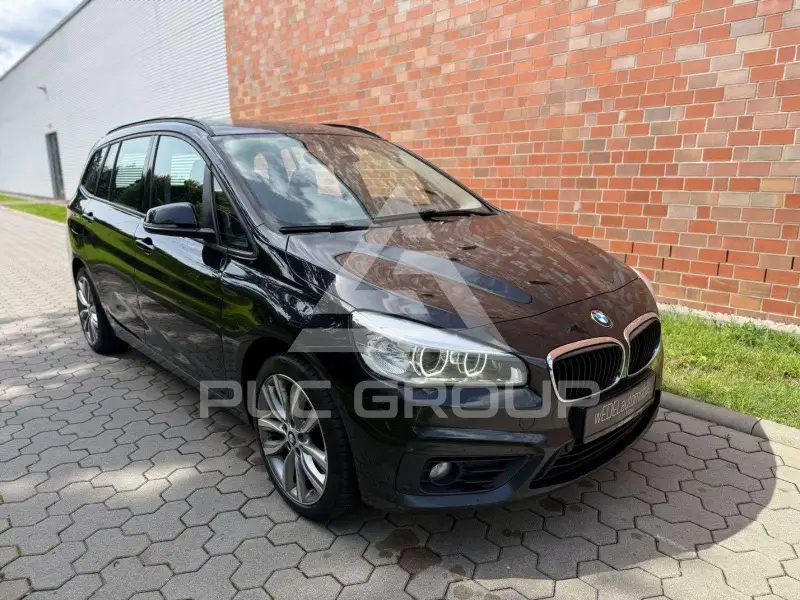 2018 BMW 220
