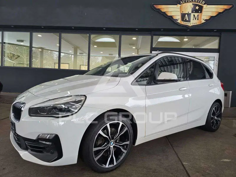 2018 BMW 220