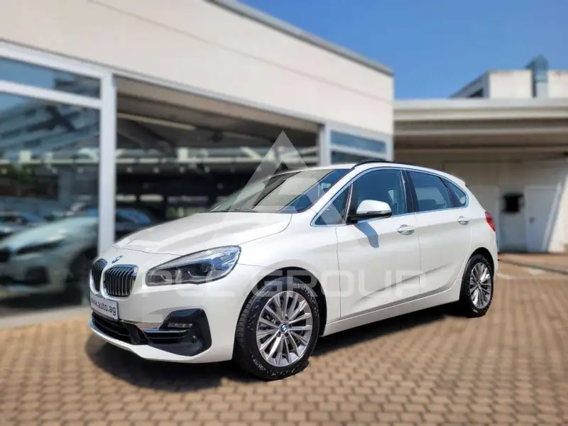 2018 BMW 220