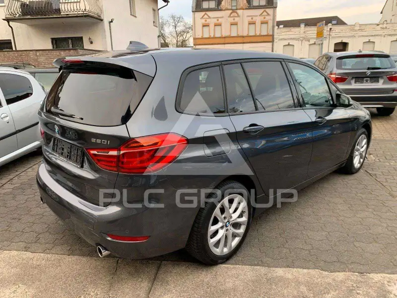 2018 BMW 220