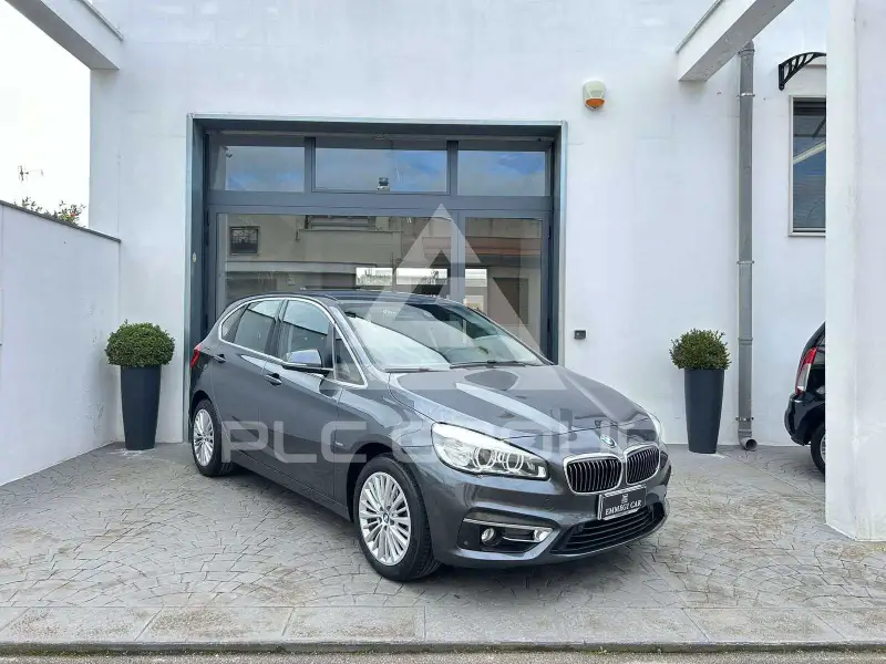 2018 BMW 216