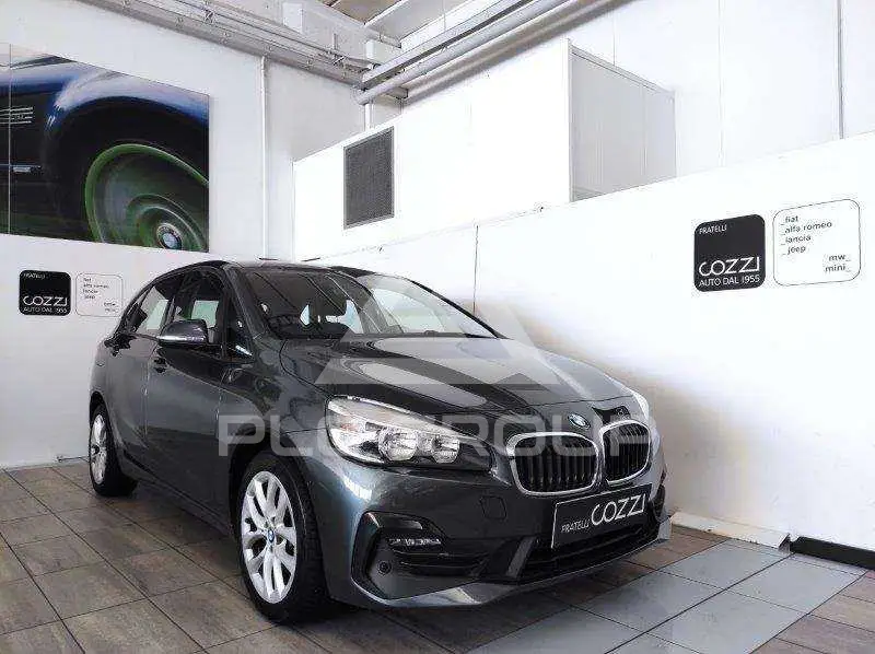 2018 BMW 216