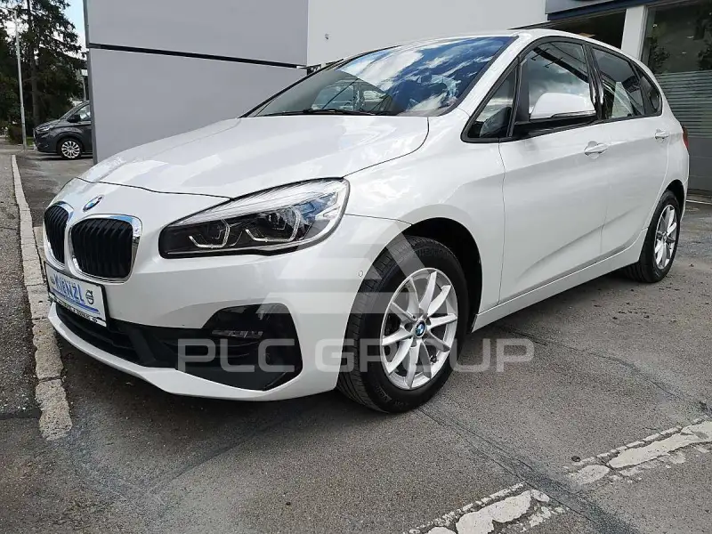 2018 BMW 216