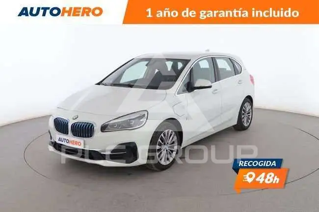 2018 BMW 225