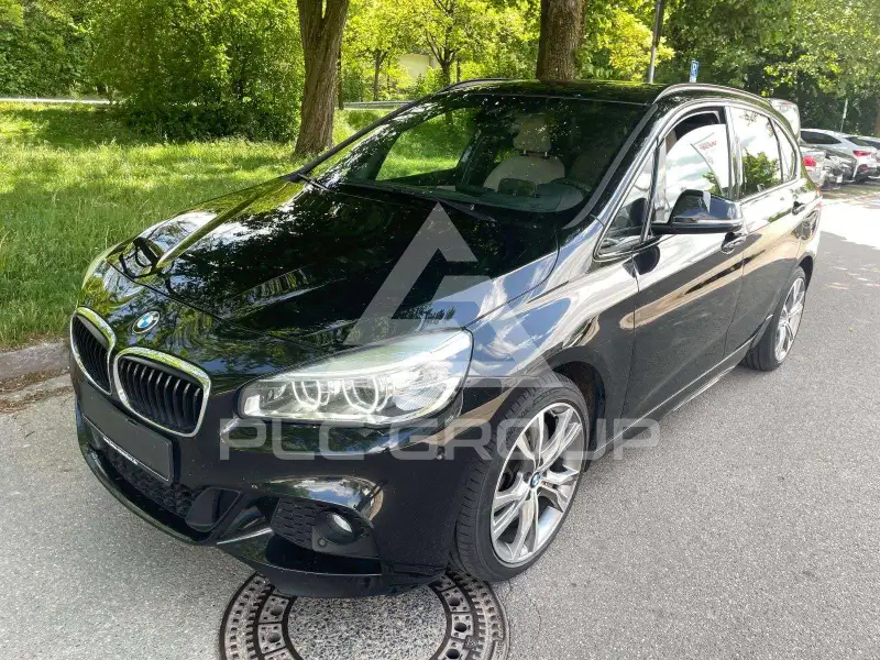 2018 BMW 225