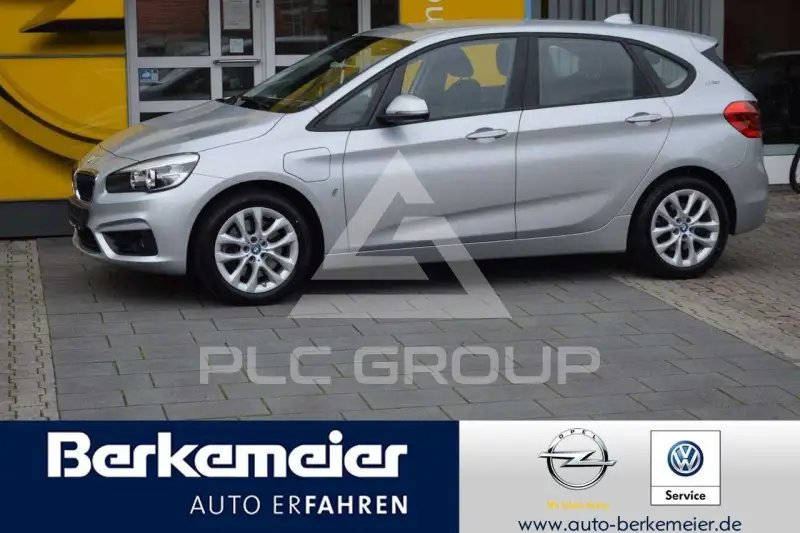 2018 BMW 225
