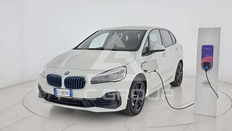 2018 BMW 225