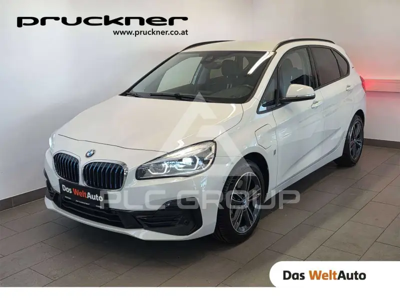 2018 BMW 225