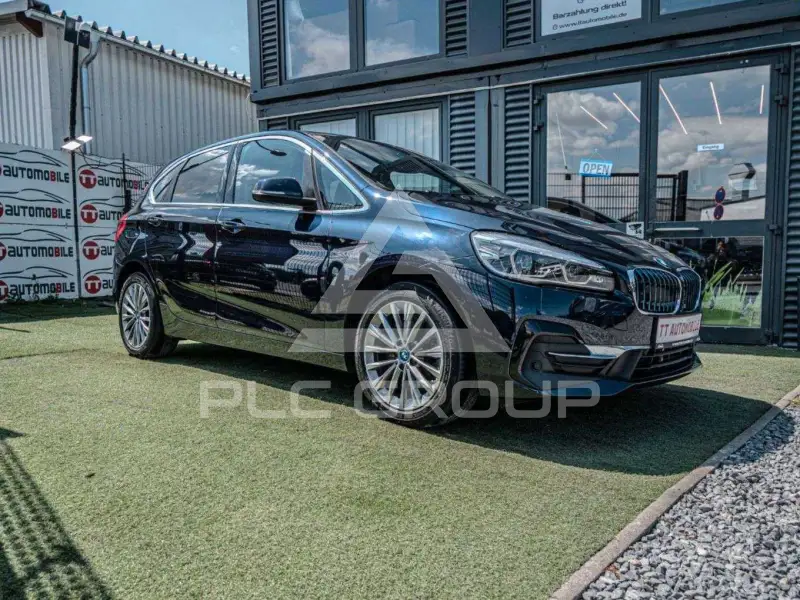 2018 BMW 225
