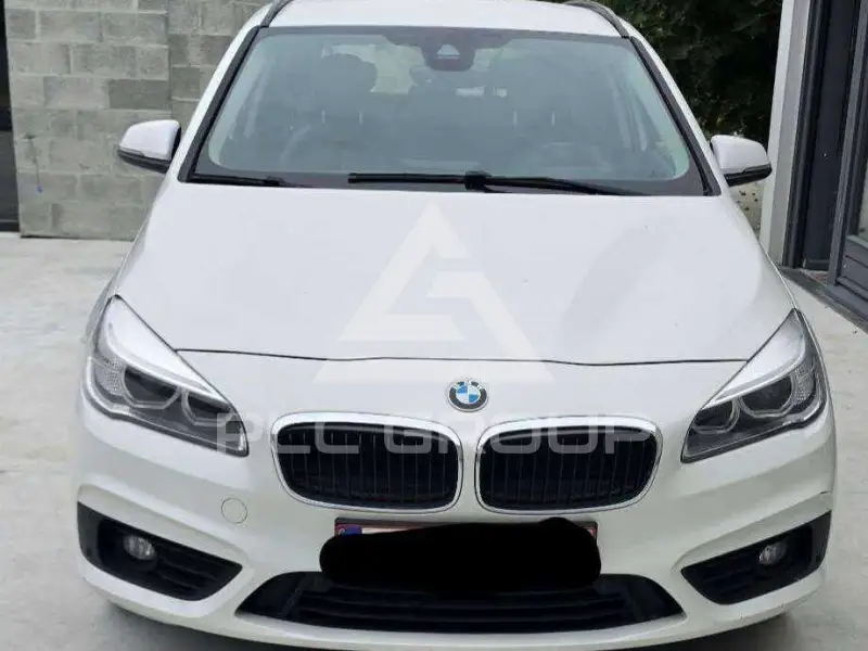 2018 BMW 225