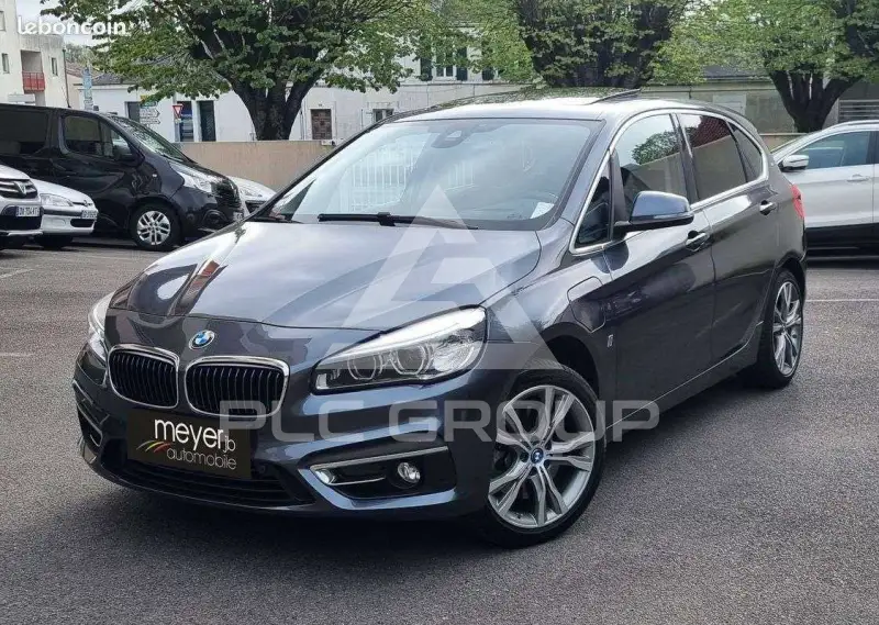 2018 BMW 225