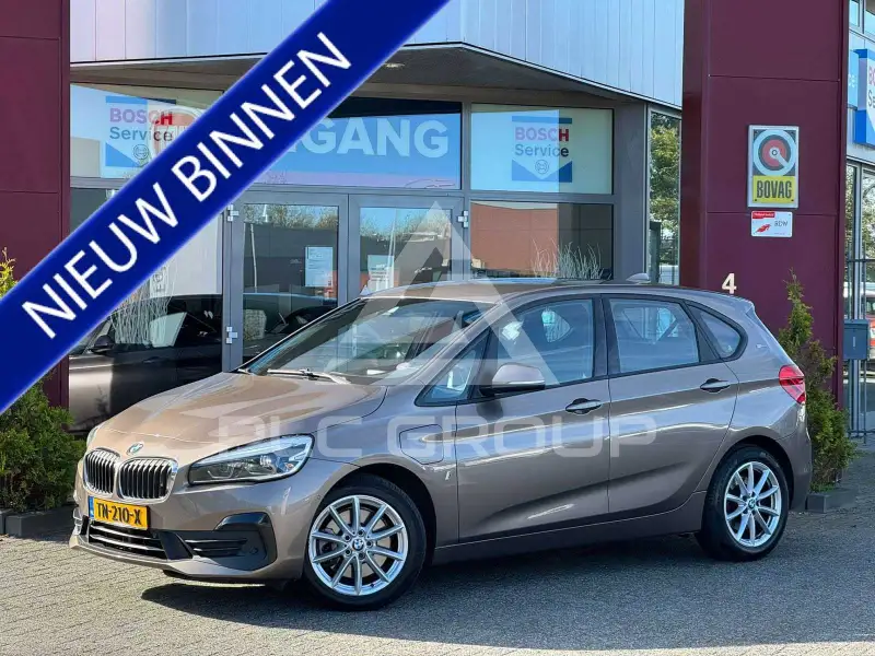 2018 BMW 225