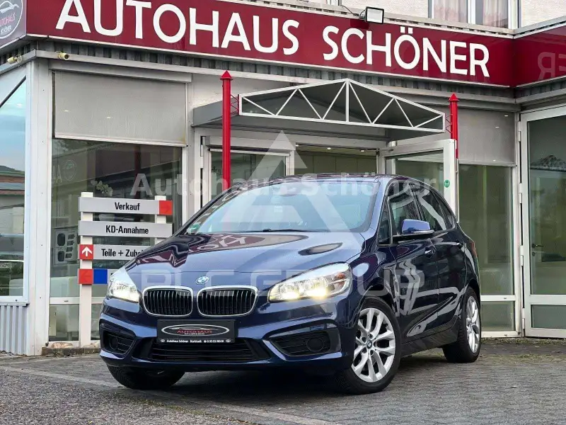 2018 BMW 225