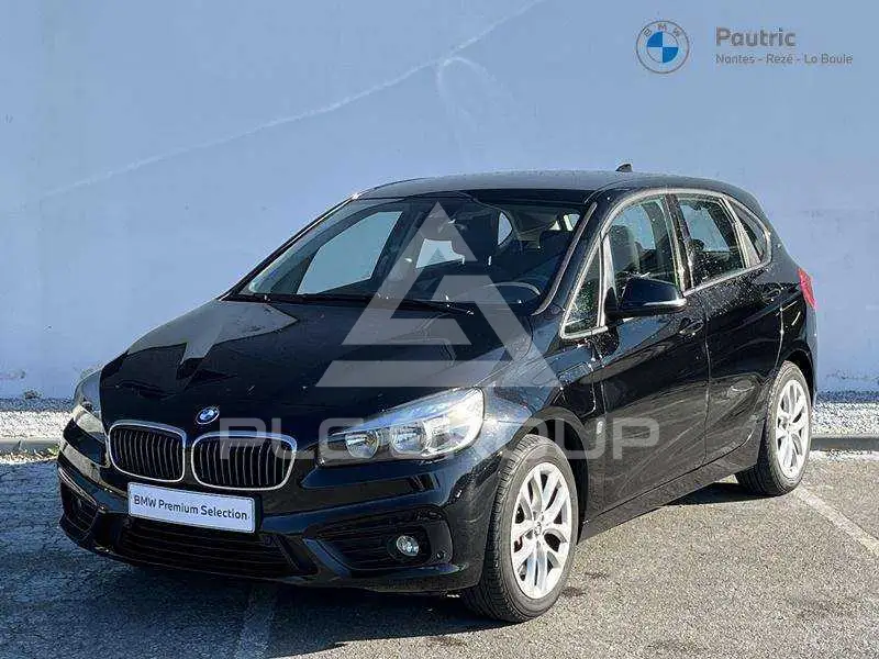 2018 BMW 225
