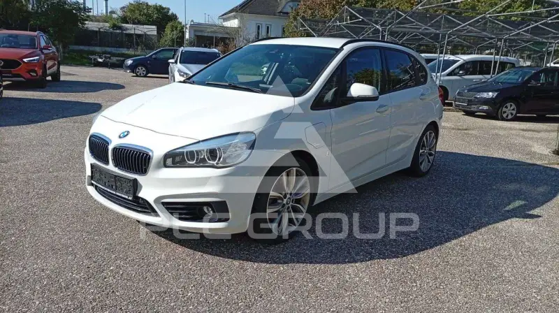 2018 BMW 225
