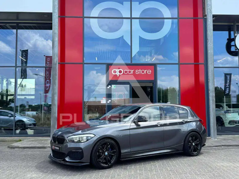 2018 BMW 140M